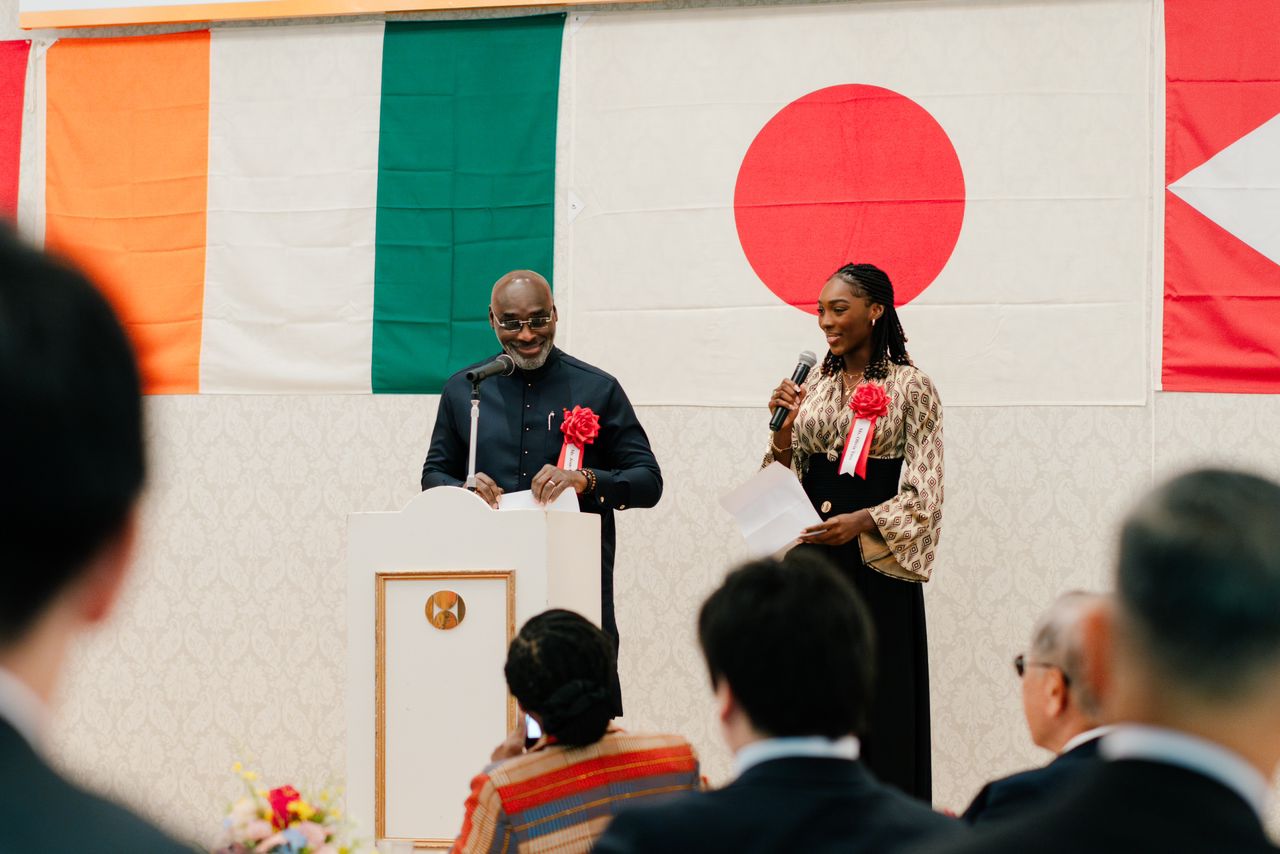 Cérémonie de nomination et de livraison du Côte d'ivoire express, un navire d'excellence qui s’ajoute a la flotte de la compagnie fruitiere - photo 9